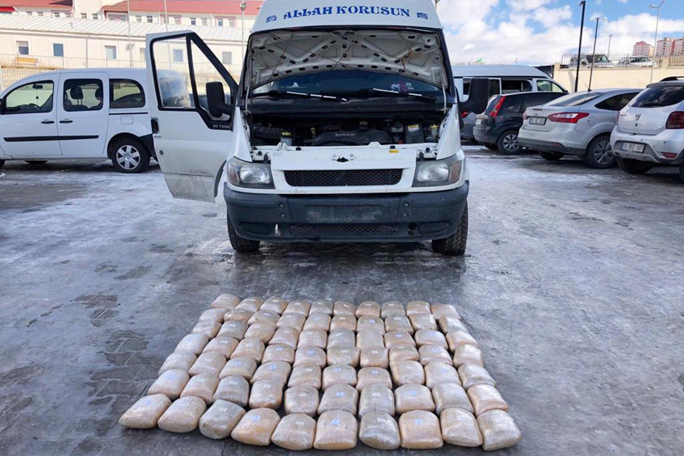 79 kilogram toz esrar ele geçirildi